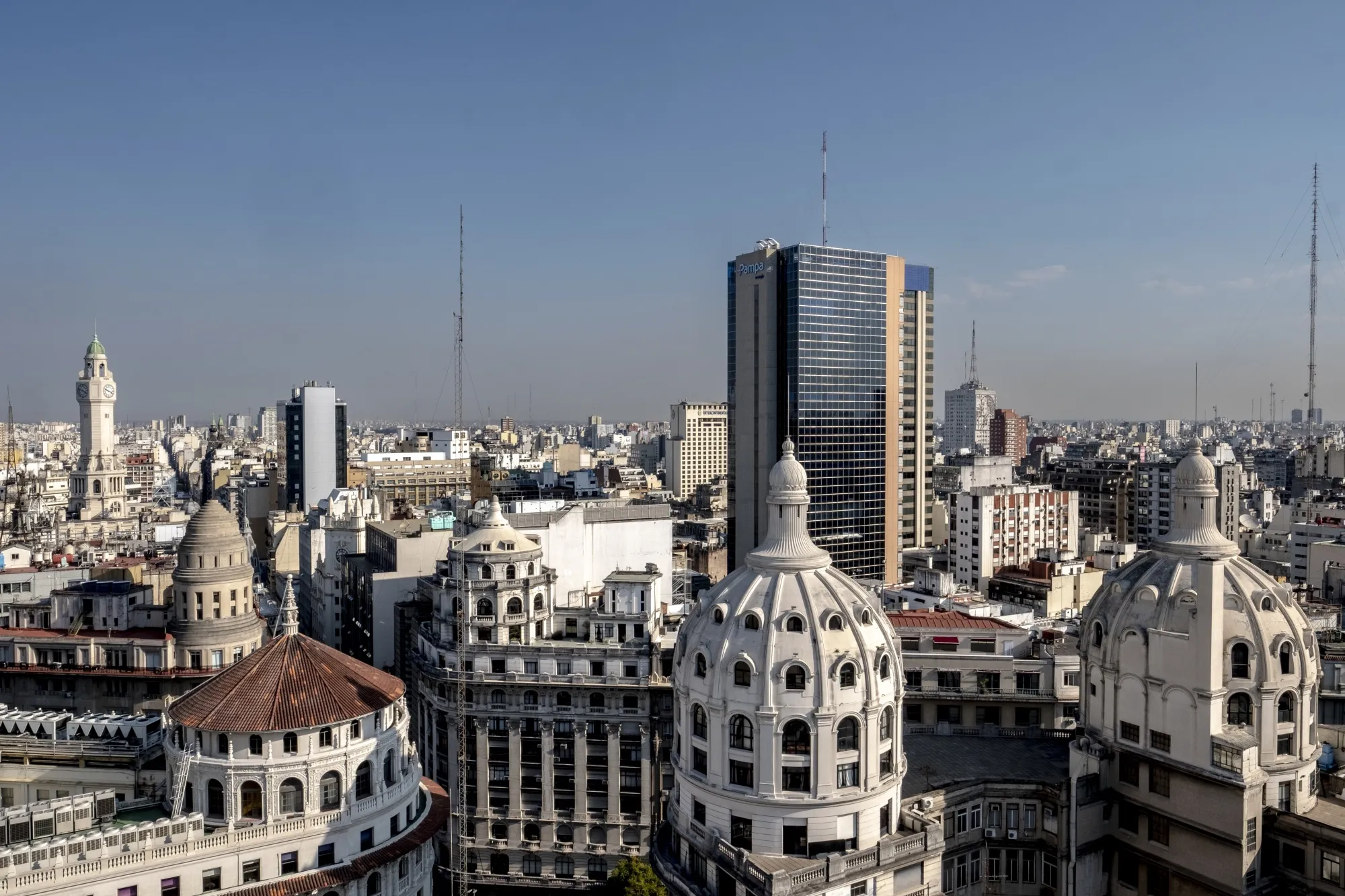 Argentine Provinces Tap Global Markets That Sovereign Avoids